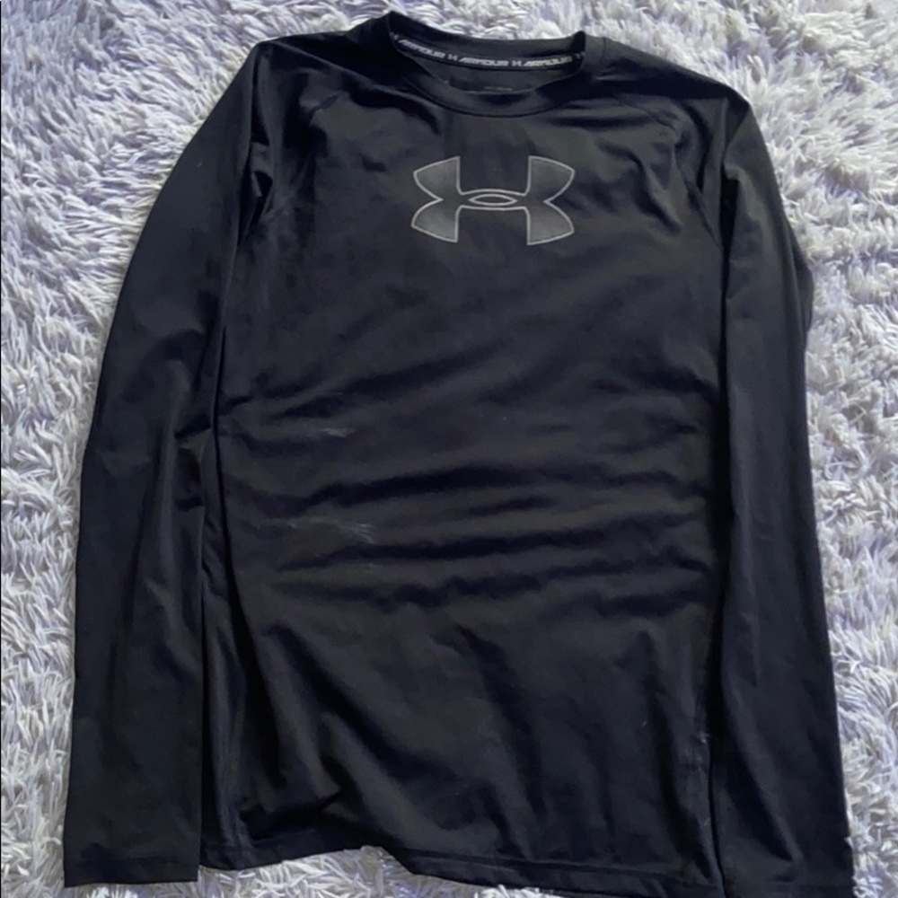 Dry-fit under armor long sleeve